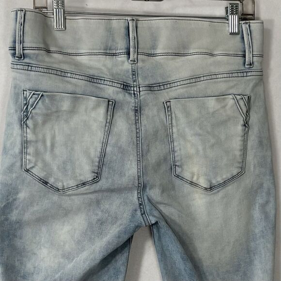 Apt 9 Capri Skinny Jeans Mid Rise Light Wash Distressed Cuffed - Picture 5 of 11